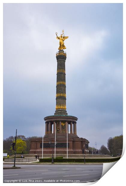 Victory Column Siegessäule in Berlin on a cloudy day Print by Luis Pina
