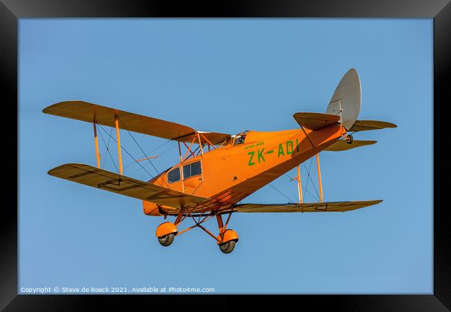 de Havilland Fox Moth DH 83 Framed Print by Steve de Roeck