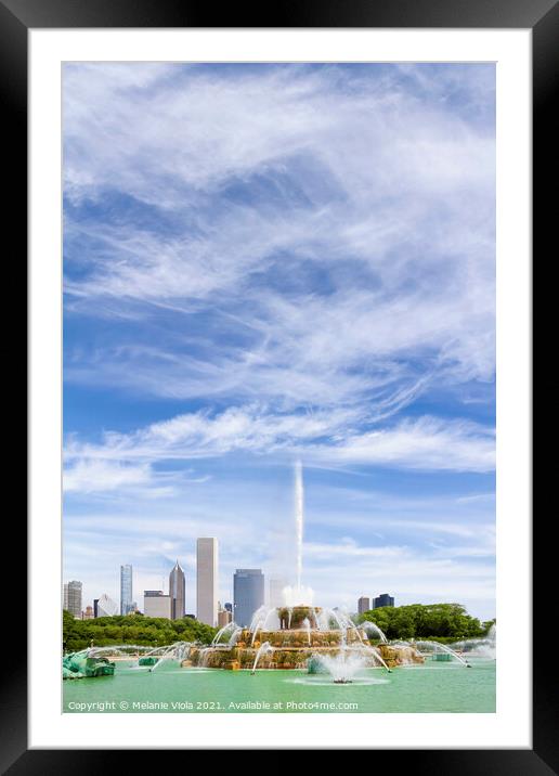CHICAGO Buckingham Fountain | Minimalist Skyline Framed Mounted Print by Melanie Viola
