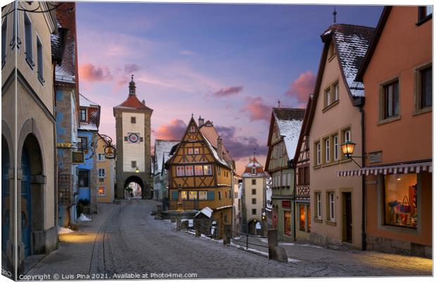 Rothenburg ob der Tauber view of traditional medieval houses at sunset, in Germany Canvas Print by Luis Pina