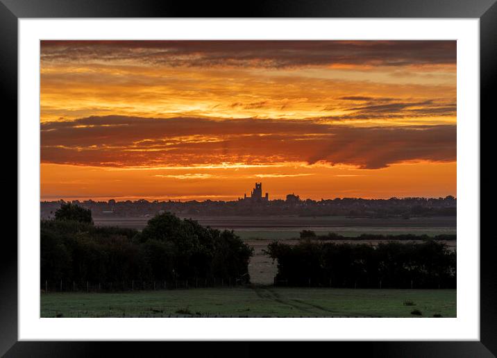 Sunrise over Ely, as seen from Coveney, 22nd Octob Framed Mounted Print by Andrew Sharpe