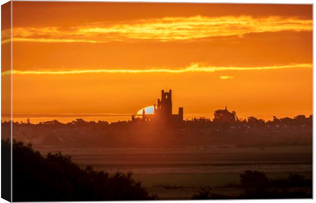 Sunrise over Ely, as seen from Coveney, 22nd October 2021 Canvas Print by Andrew Sharpe