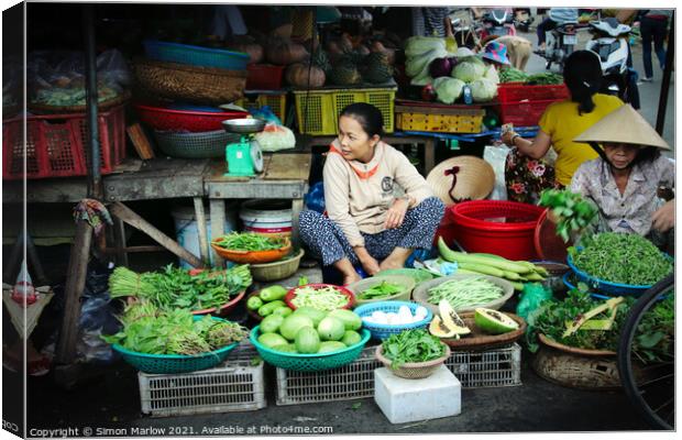 Vegetable market in Hoi An, Vietnam Canvas Print by Simon Marlow