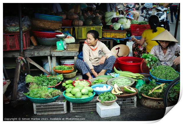 Vegetable market in Hoi An, Vietnam Print by Simon Marlow