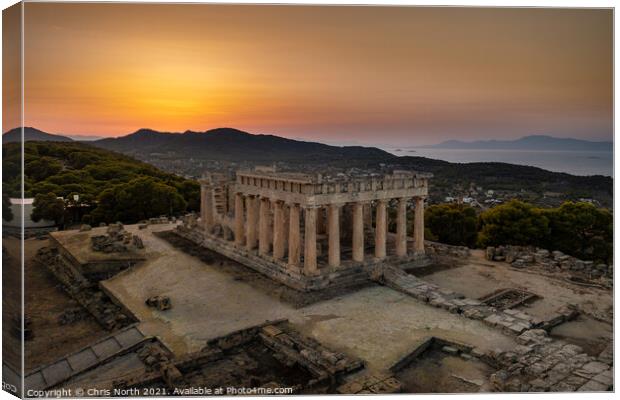The Temple of Aphaia. Canvas Print by Chris North