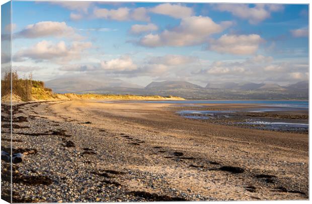 Newborough Beach. Anglesey, Wales Canvas Print by Colin Allen