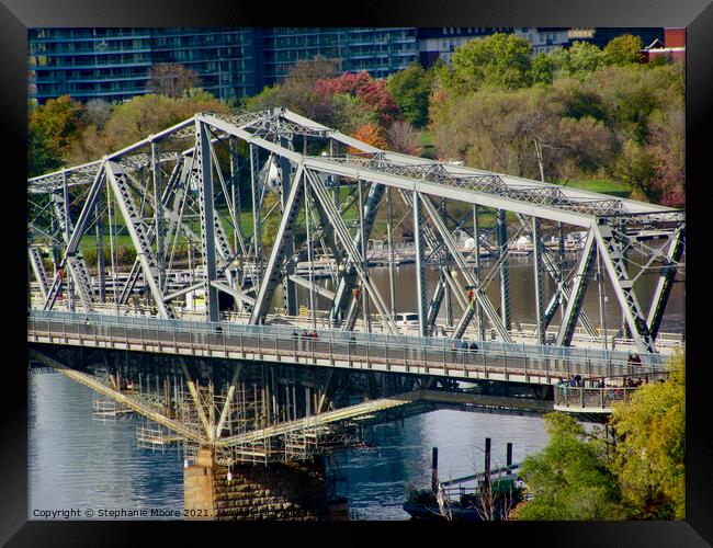 The Alexandra Interprovincial Bridge Framed Print by Stephanie Moore