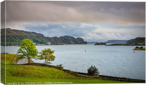 The Coast Road to Oban Canvas Print by Viv Thompson