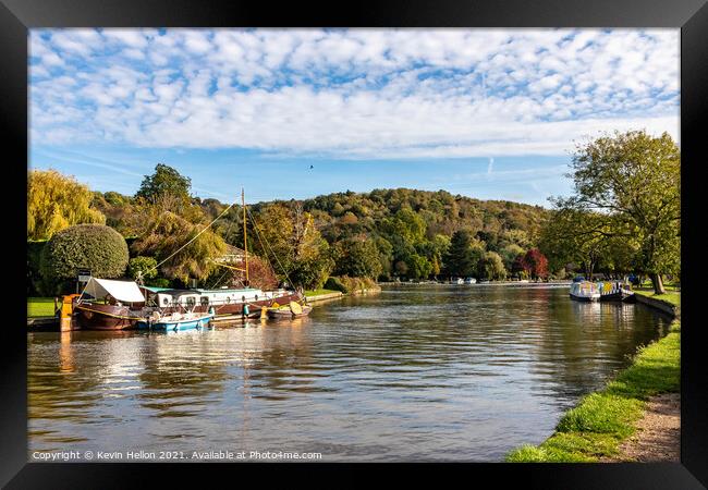 Looking up river, Henley on Thames Framed Print by Kevin Hellon