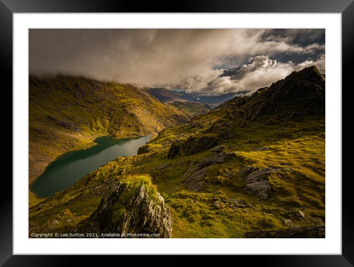 Glaslyn view Framed Mounted Print by Lee Sutton