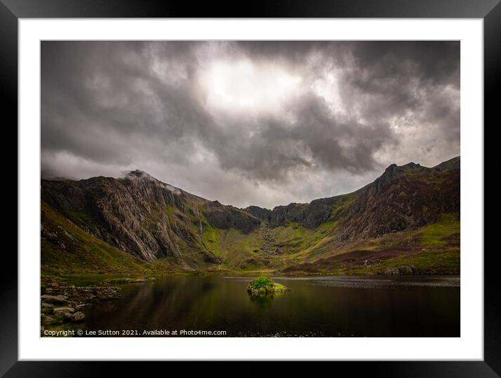 Llyn Idwal Framed Mounted Print by Lee Sutton