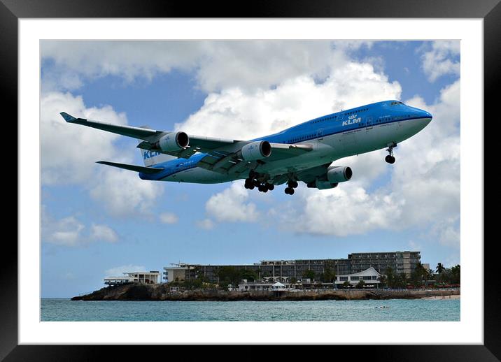 KLM Boeing 747 at Sint Maarten, the Caribbean  Framed Mounted Print by Allan Durward Photography