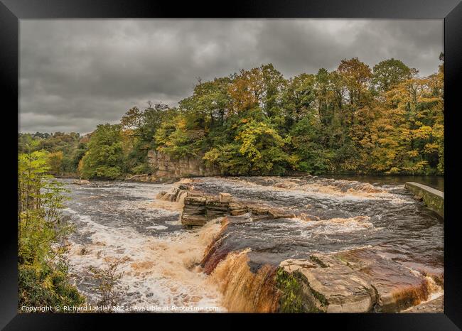 Fall at the Falls (2) Framed Print by Richard Laidler