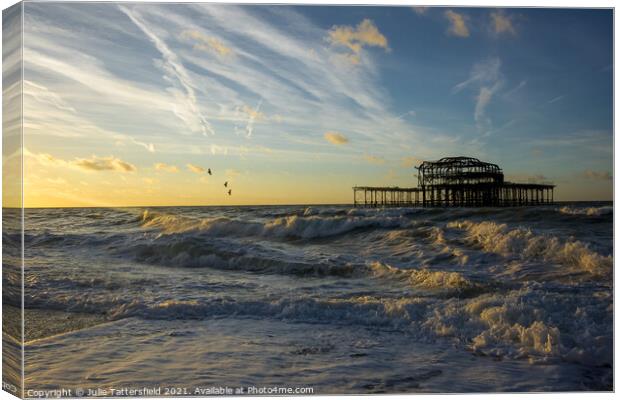 sunrise at Brighton Canvas Print by Julie Tattersfield