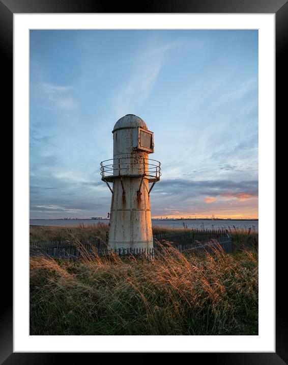 Thorngumbald lighthouse Framed Mounted Print by Jason Thompson