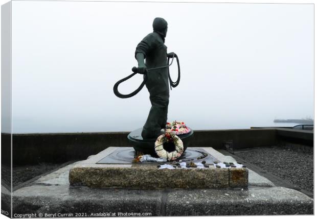 The Entrancing Fisherman of Newlyn Statue  Canvas Print by Beryl Curran