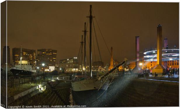 A Tall ship in drydock  at Albert Dock Liverpool Canvas Print by Kevin Smith