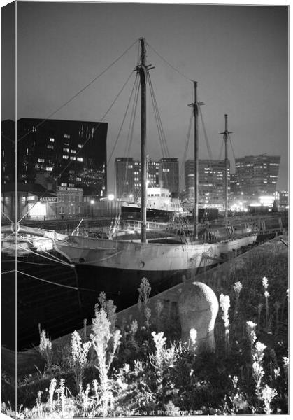 Tall ship Canvas Print by Kevin Smith