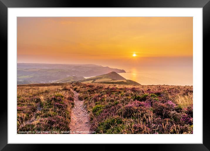 Misty Great Hangman sunset Framed Mounted Print by Gary Holpin