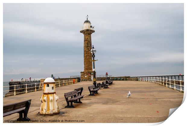 West Pier Lighthouse, Whitby Harbour Print by Chris Yaxley