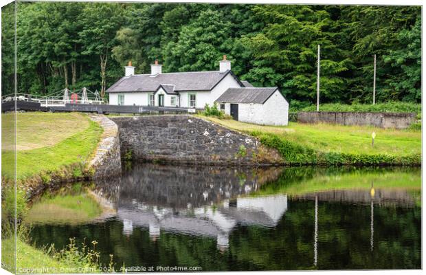 Lock Keepers Cottage reflected in the pool below l Canvas Print by Dave Collins