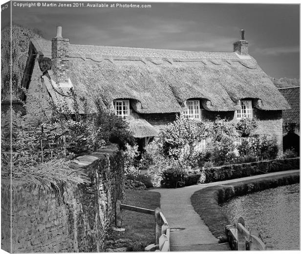 Thatched Cottage,Thornton-le-Dale Canvas Print by K7 Photography