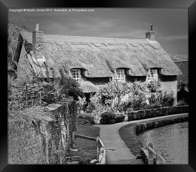 Thatched Cottage,Thornton-le-Dale Framed Print by K7 Photography