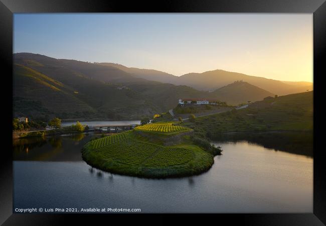 Douro wine valley region s shape bend river in Quinta do Tedo at sunset, in Portugal Framed Print by Luis Pina