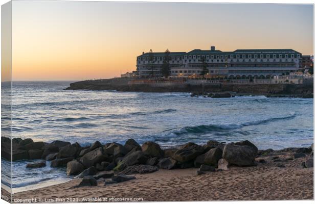 Ericeira Vila Gale Hotel at sunset with Baleia beach in Portugal Canvas Print by Luis Pina