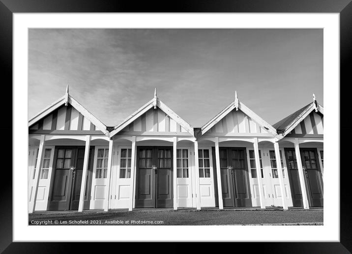 Beach huts  Framed Mounted Print by Les Schofield