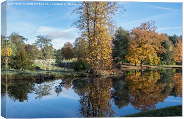 Painshill autumn walk Canvas Print by Kevin White