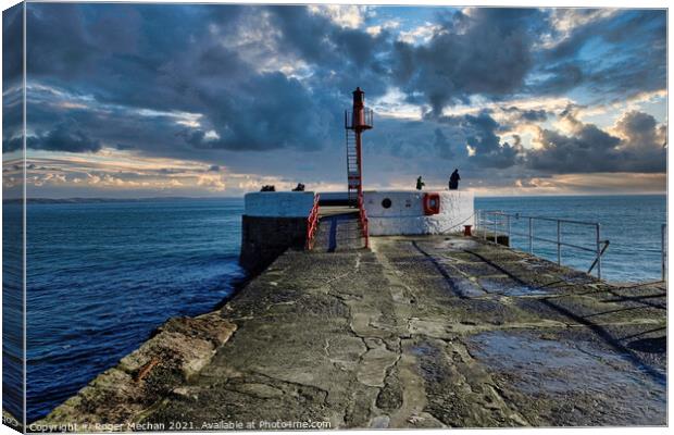 Crumbling Banjo Pier in Looe Canvas Print by Roger Mechan