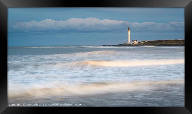 Scurdieness Lighthouse at Sunset Framed Print by Joe Dailly