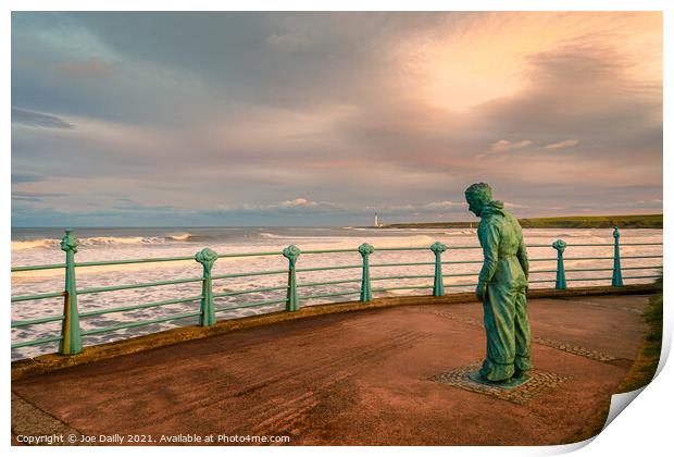 Montrose Mine Sweeper Memorial Statue at Sunset Print by Joe Dailly
