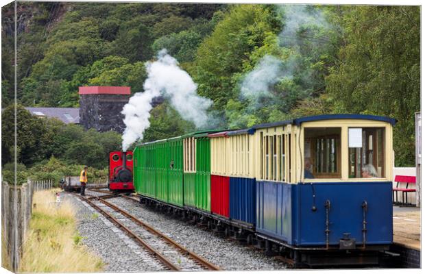 Llanberis steam train Wales Canvas Print by Phil Crean
