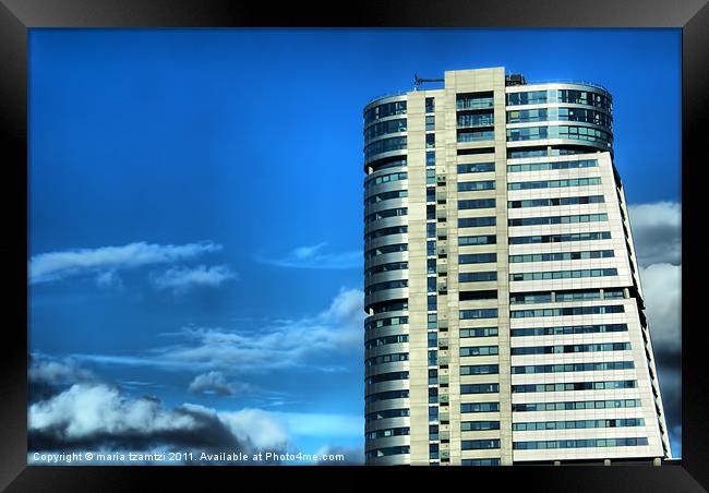 Bridgewater Place by day Framed Print by Maria Tzamtzi Photography