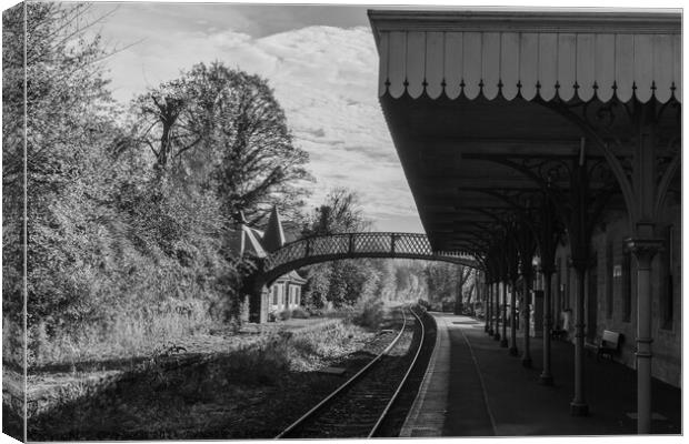 Cromford Station in momchrome Canvas Print by Clive Wells