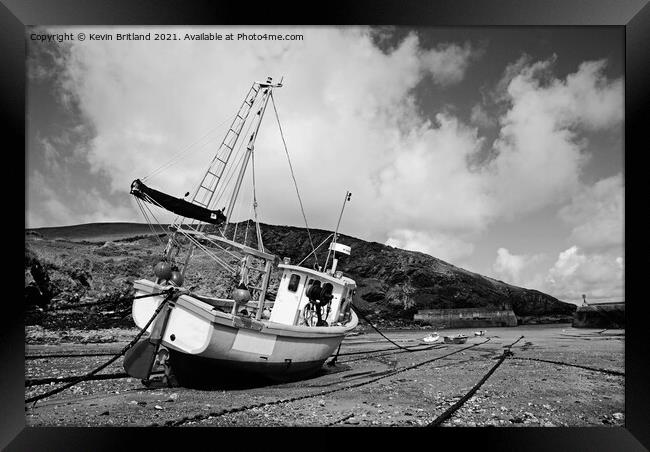 Port isaac in black and white Framed Print by Kevin Britland