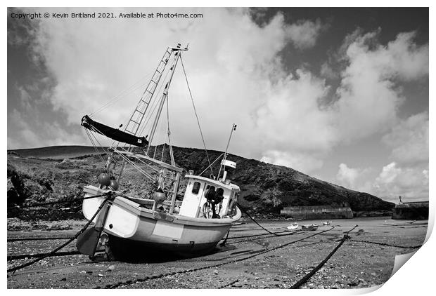 Port isaac in black and white Print by Kevin Britland