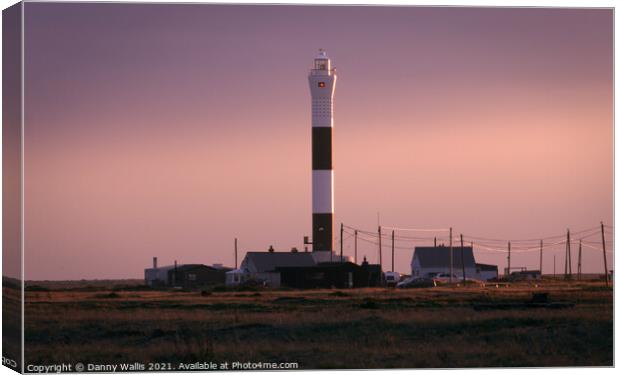 Sunset in Dungeness Canvas Print by Danny Wallis