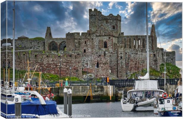Fortress by the Marina Canvas Print by Roger Mechan