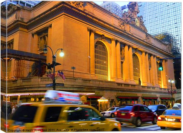 Grand Central  Station Canvas Print by Henry Anderson