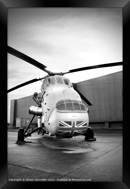 Wessex Helicopter Framed Print by Simon Connellan