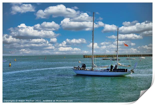 Gypsy Moth 1V leaving the harbour on the Isle of W Print by Roger Mechan