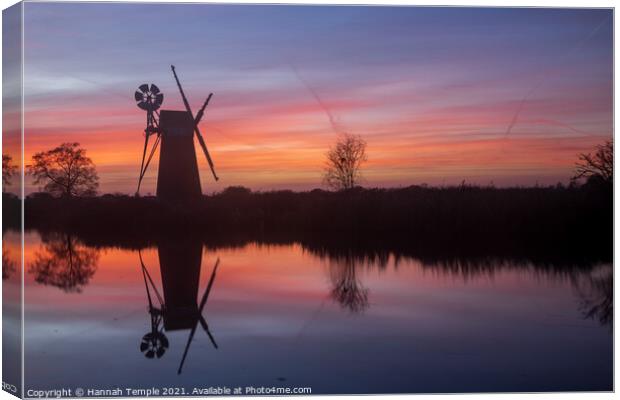 Turf Fen Drainage Mill at Sunset  Canvas Print by Hannah Temple