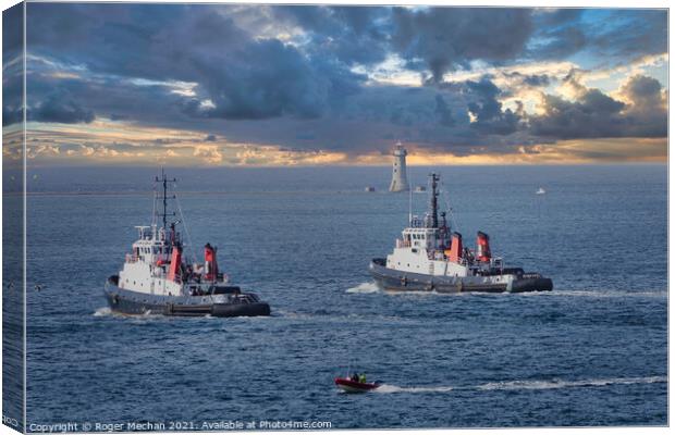 Powerful Tugboats in Plymouth Sound Canvas Print by Roger Mechan