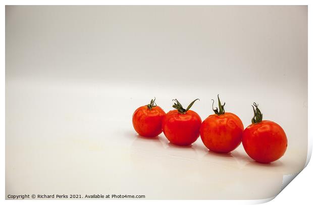 Vibrant Vine Tomatoes Print by Richard Perks