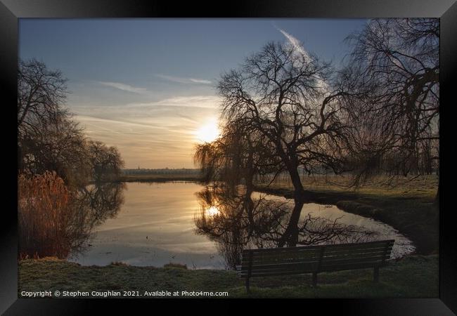 Sunrise at Home Park, Hampton Court Framed Print by Stephen Coughlan