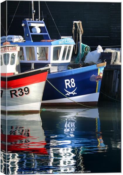 Fishing Boats Whitstable Canvas Print by Simon Connellan