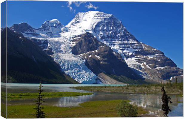 Mt. Robson (Canada) Canvas Print by Amy Rogers
